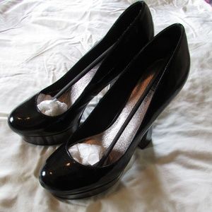 Zigi girl Mary heels black patent